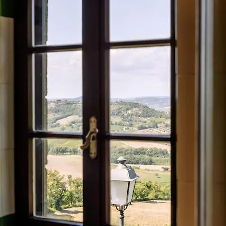 T65 Holidays In Umbria - *